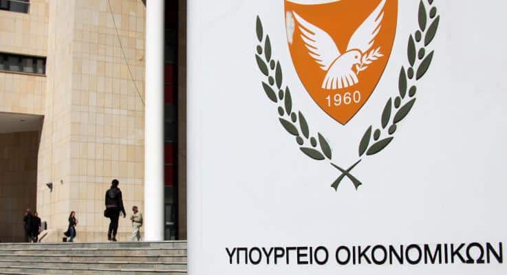 image Former officials can keep pocketing extra allowances, ministry says