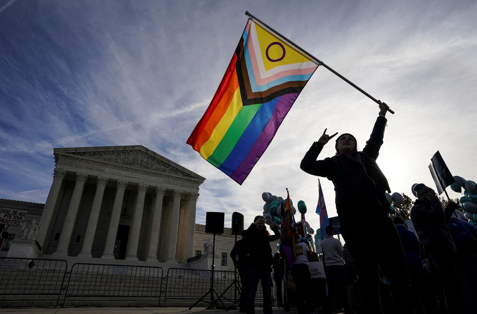 image US Congress passes landmark bill protecting same-sex marriage
