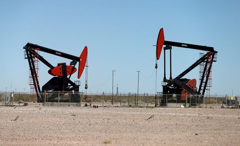 image Oil rebound more likely this year, $100 a barrel possible