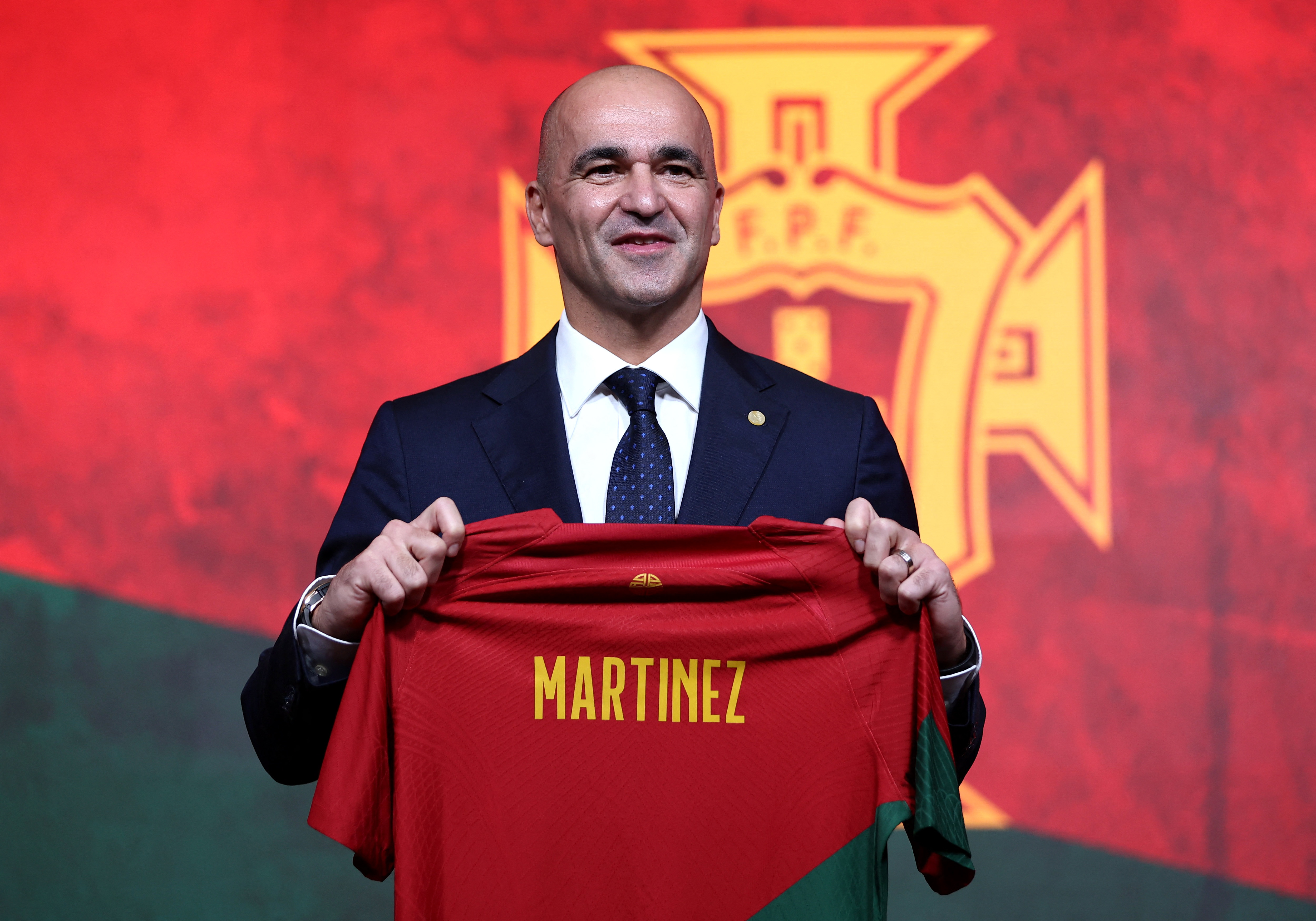 image Roberto Martinez named new Portugal coach