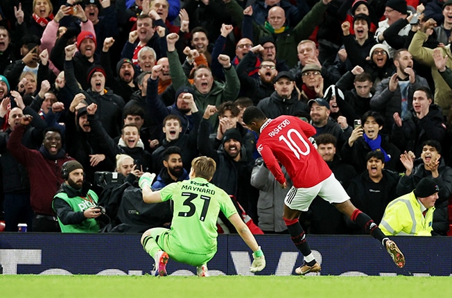 image Man United and Newcastle through to League Cup semis