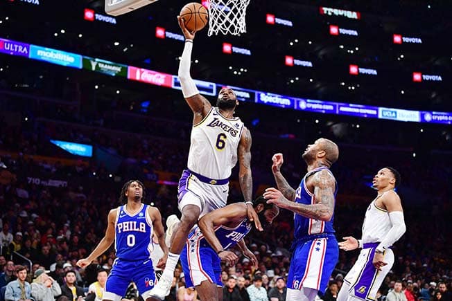 image LeBron James becomes second NBA player to score 38,000 points
