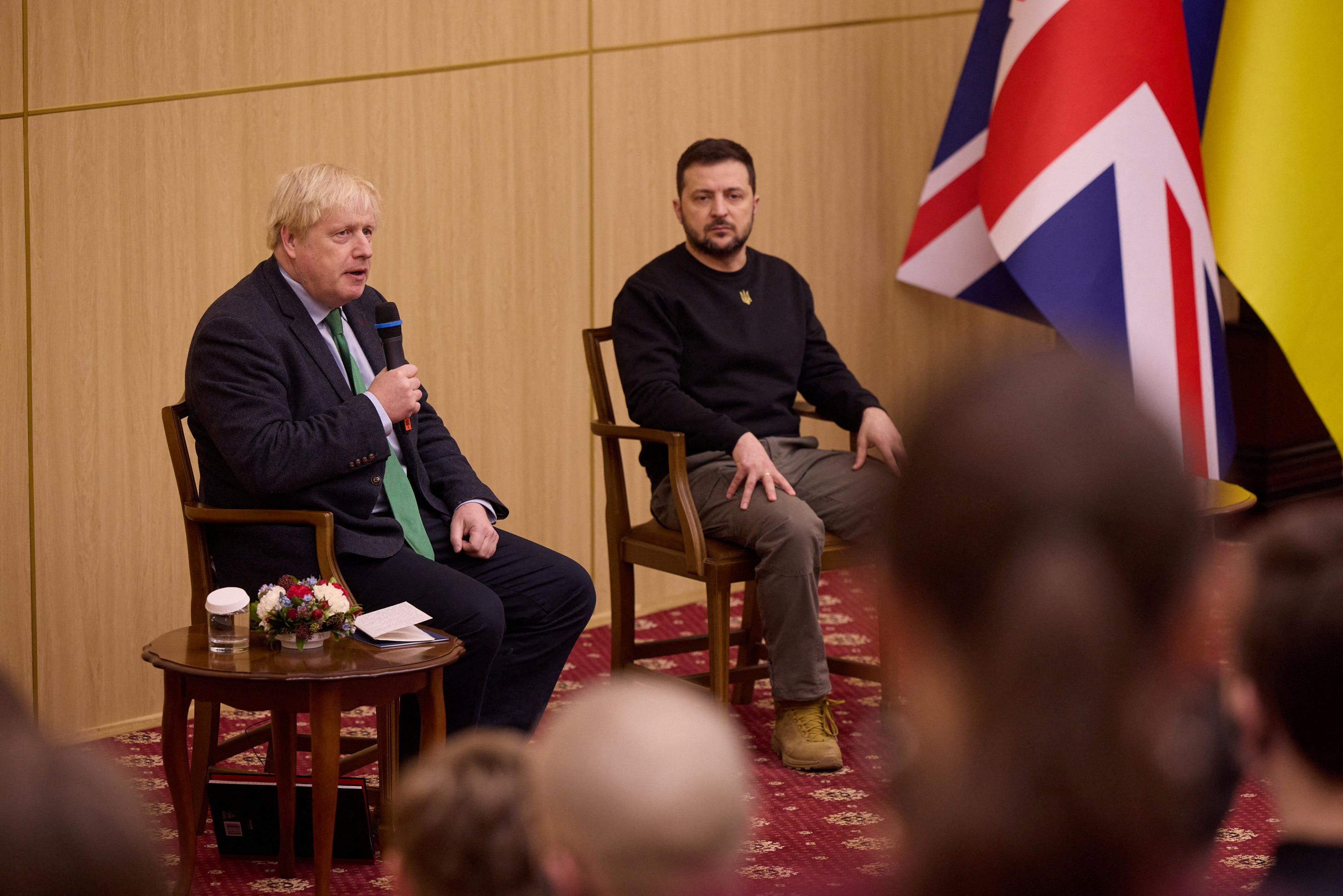 image Boris Johnson says Putin threatened him with missile strike