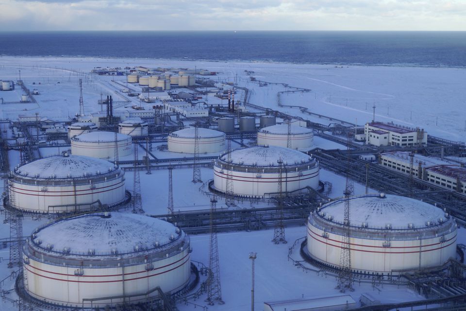 image Russia sends more Arctic oil to China, India after sanctions
