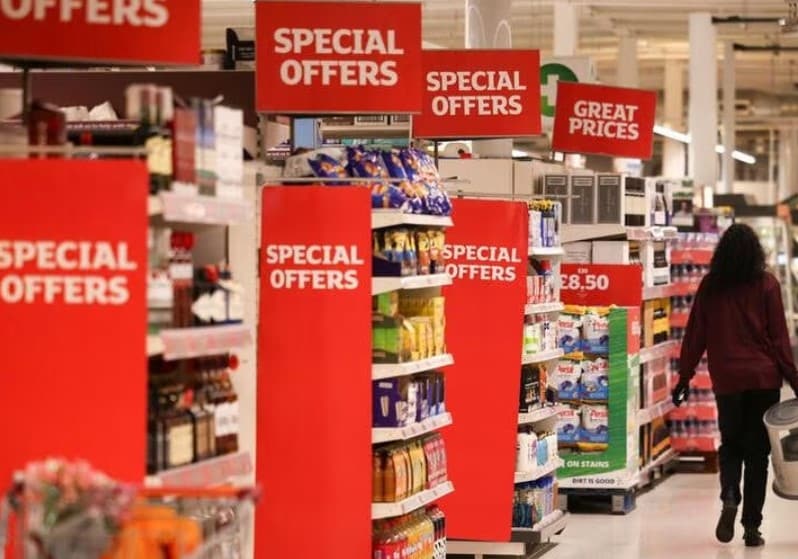image UK shop prices fall less quickly as retailers eye cost pressures