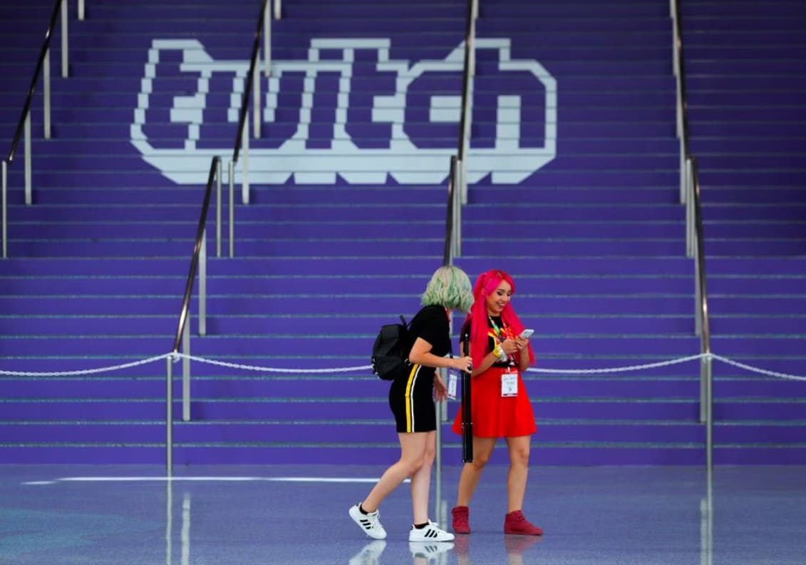 image Russian court fines Amazon&#8217;s Twitch $57,000 over Ukraine content