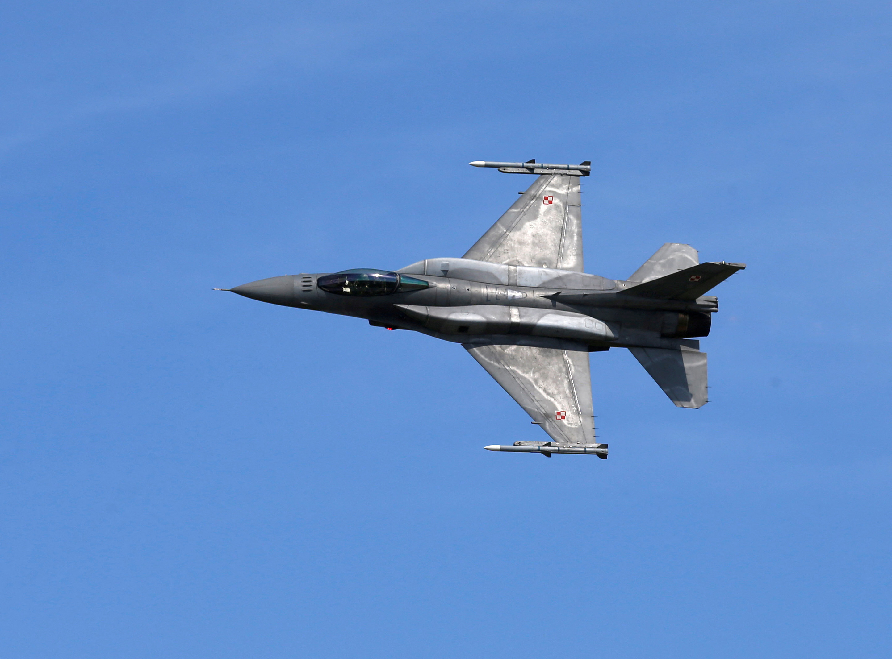 image US Congress warns Turkey that F-16 sale depends on NATO approval