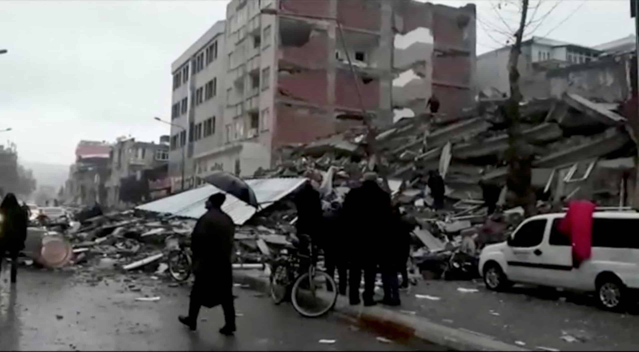 image North announces 7 day mourning after Turkey earthquake