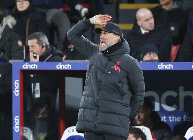 image Klopp hopes to give Liverpool season &#8216;a little push&#8217; against Wolves