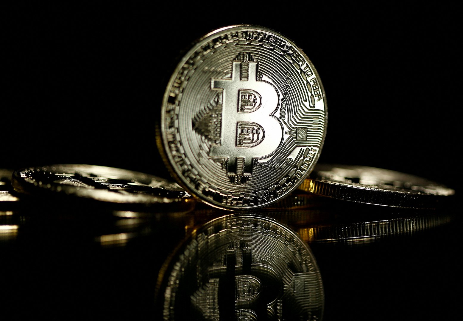 image Self-proclaimed bitcoin inventor&#8217;s $2.5 bln lawsuit can go to trial