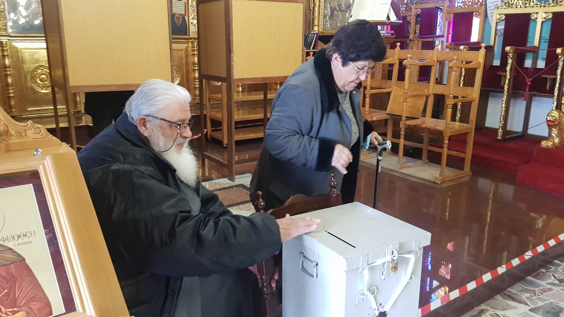 image Top three picked for Paphos bishop, voter turnout just short of 26% (Update 4)