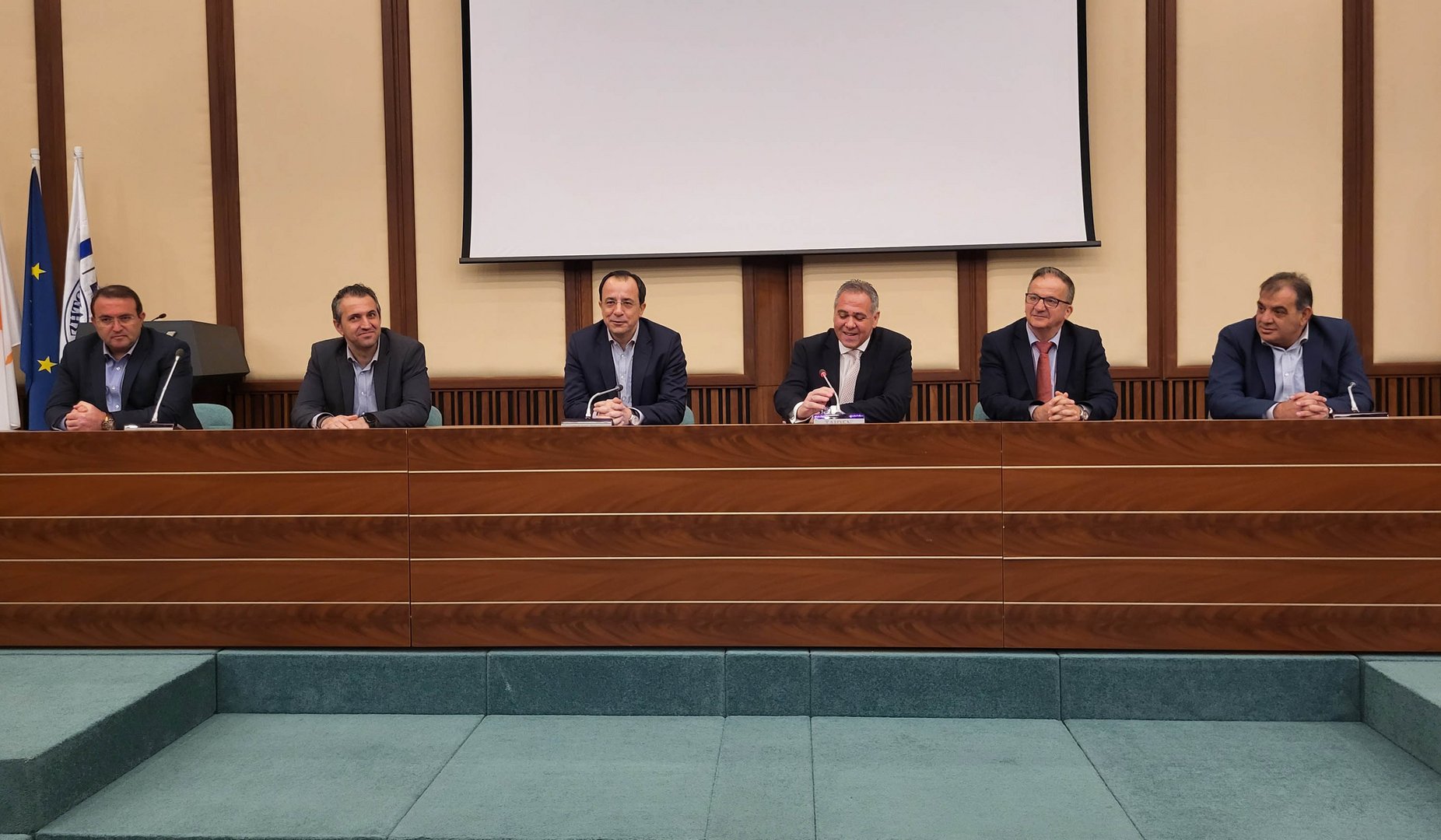 image Christodoulides meets SEK union, promises solutions