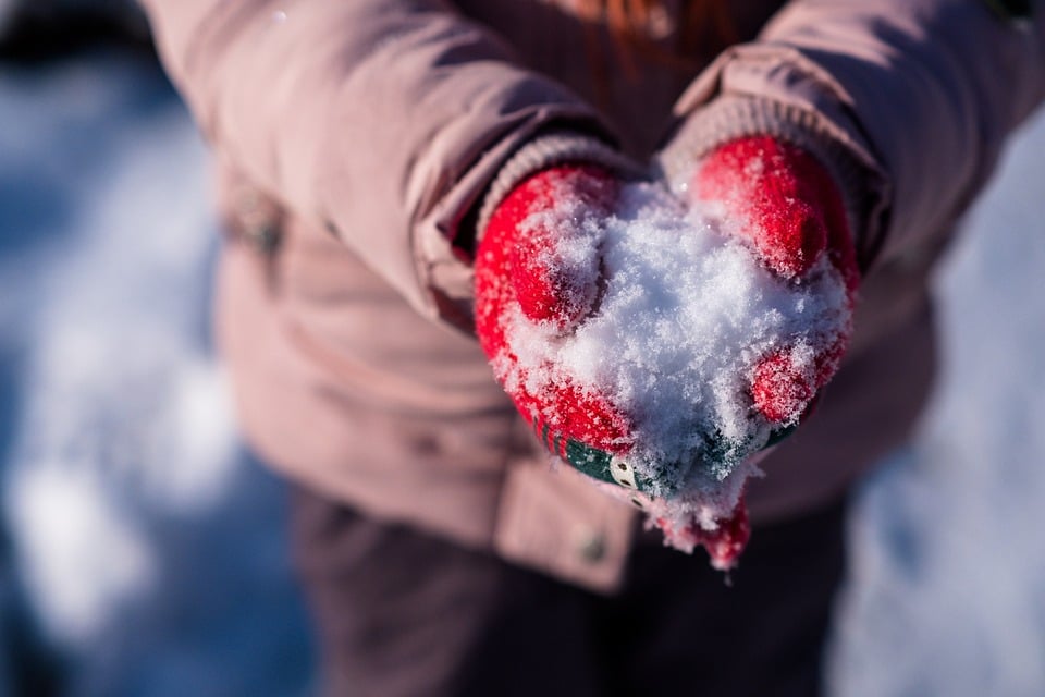 image Today&#8217;s Weather: Chill moving in, snow, rain