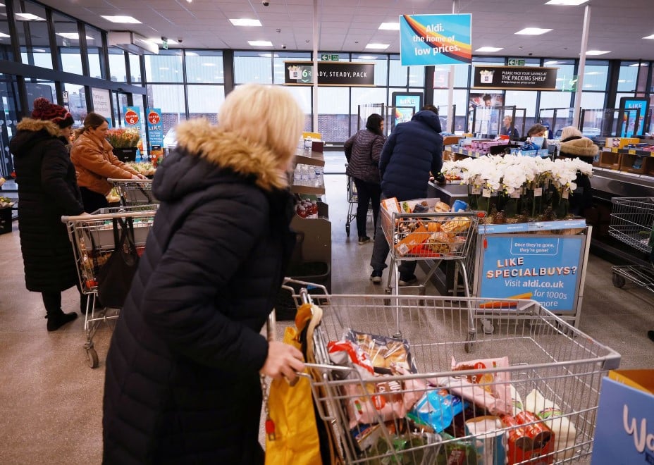 image British supermarkets confront their German discounting demons