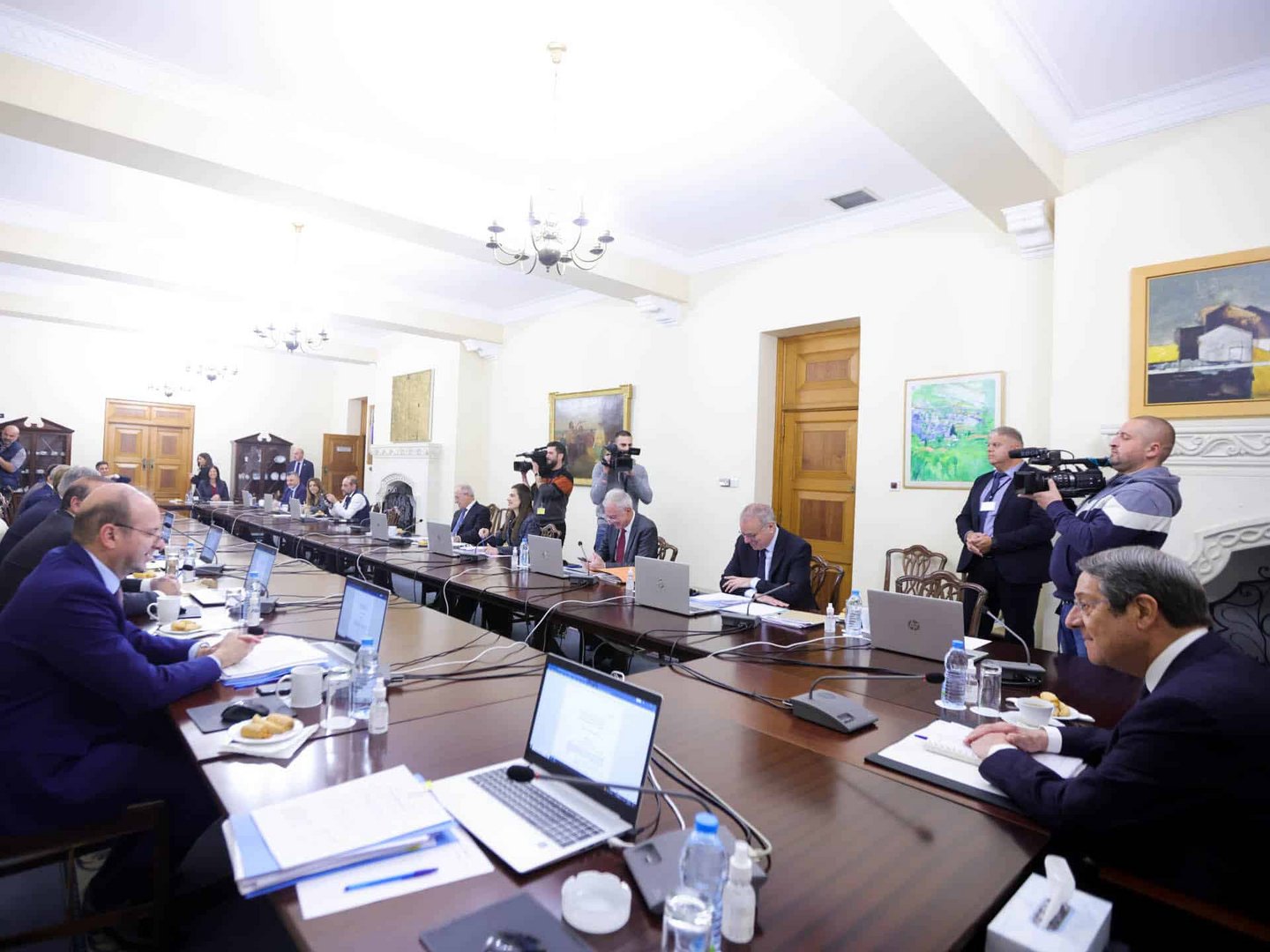 image Cabinet extends subsidies on electricity bills