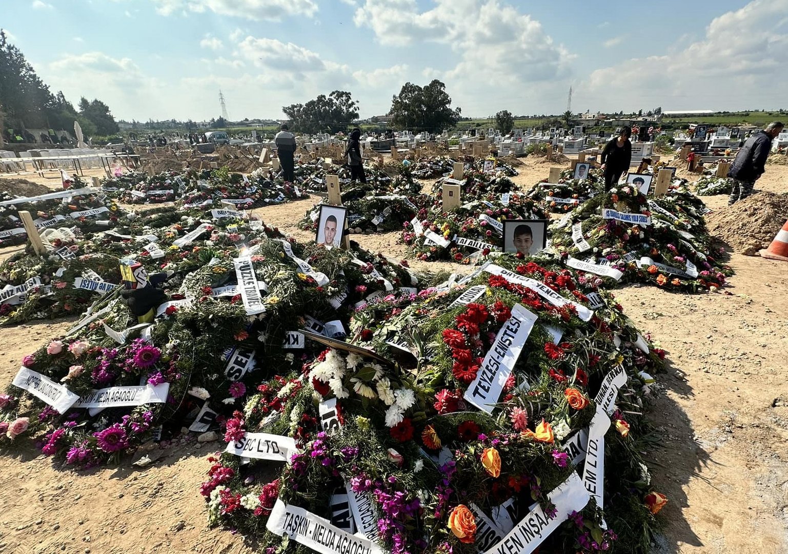 image Final funerals held for Turkish Cypriots killed in earthquake