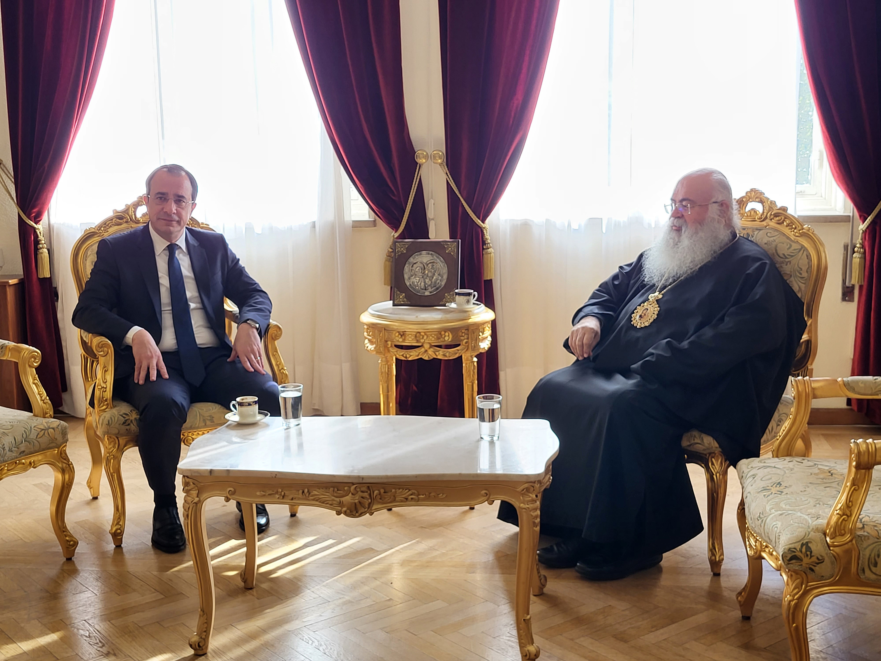 image New church leader and president meet