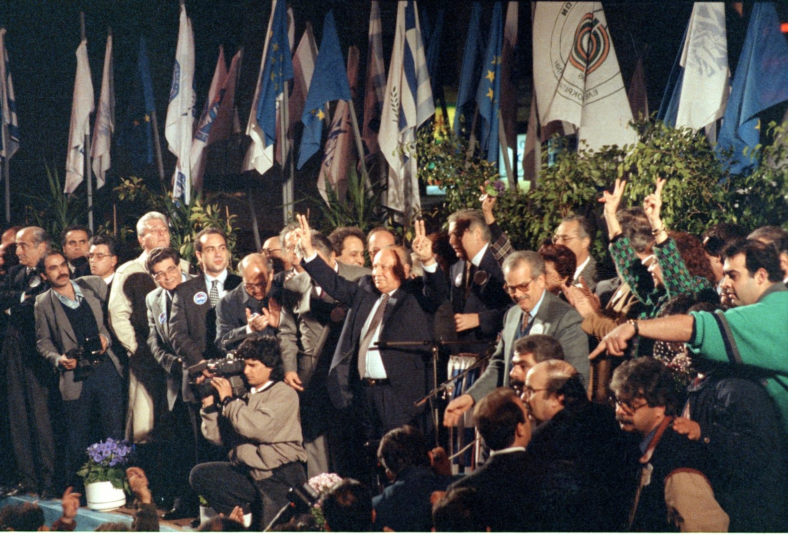 image Growing democracy: a history of the presidential elections