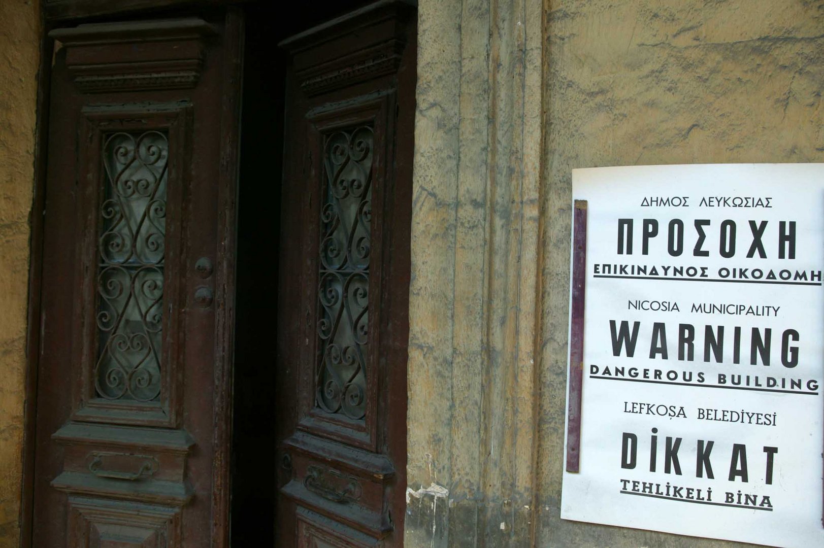image Earthquake prompts safety warnings over older buildings