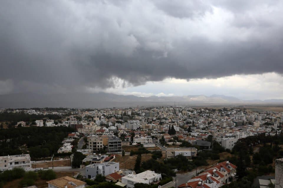 image Todays&#8217; Weather: Cloudy, showers expected