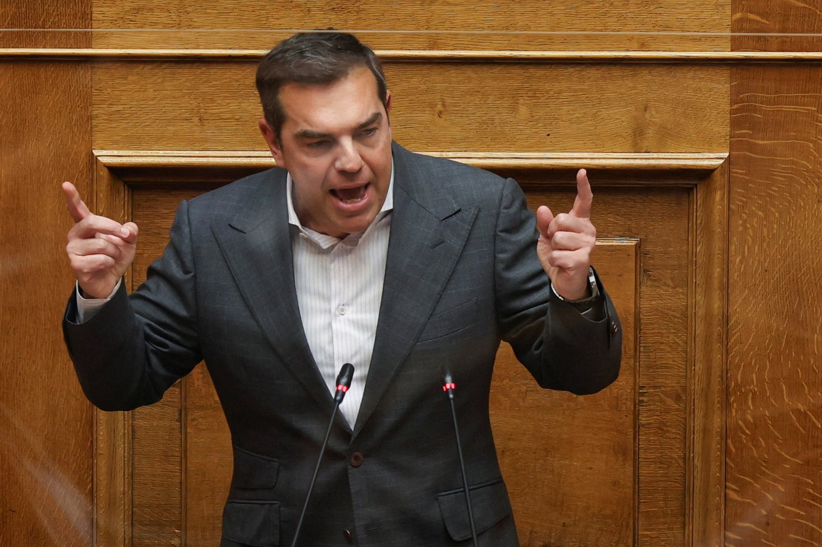 image Tsipras to meet Christodoulides and party leaders