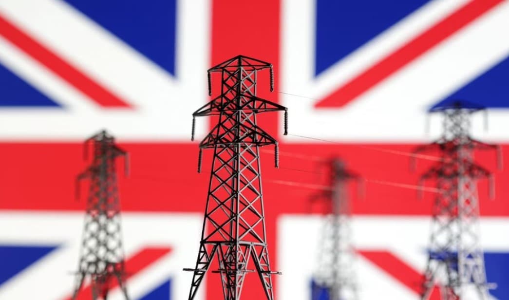 image UK energy support schemes&#8217; cost halved as mild winter tames prices