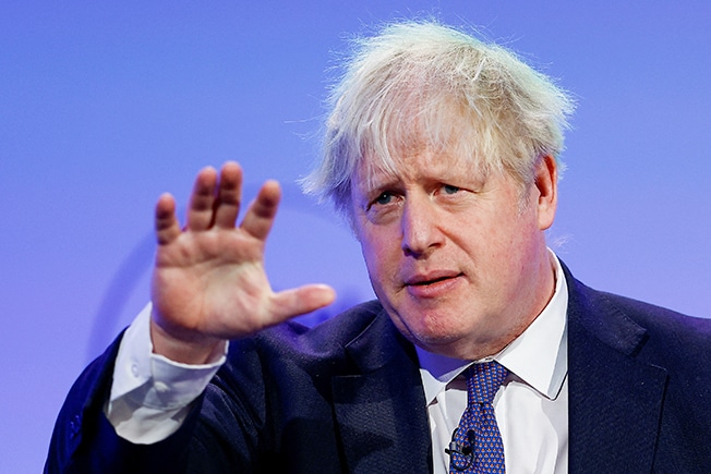 image Boris Johnson: No evidence I deliberately misled parliament