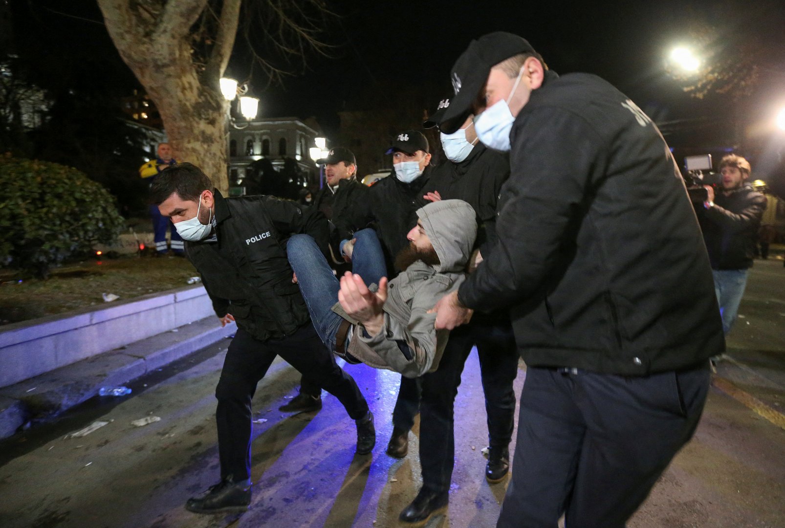 image Georgian police use tear gas to halt protest against &#8216;foreign agents&#8217; law