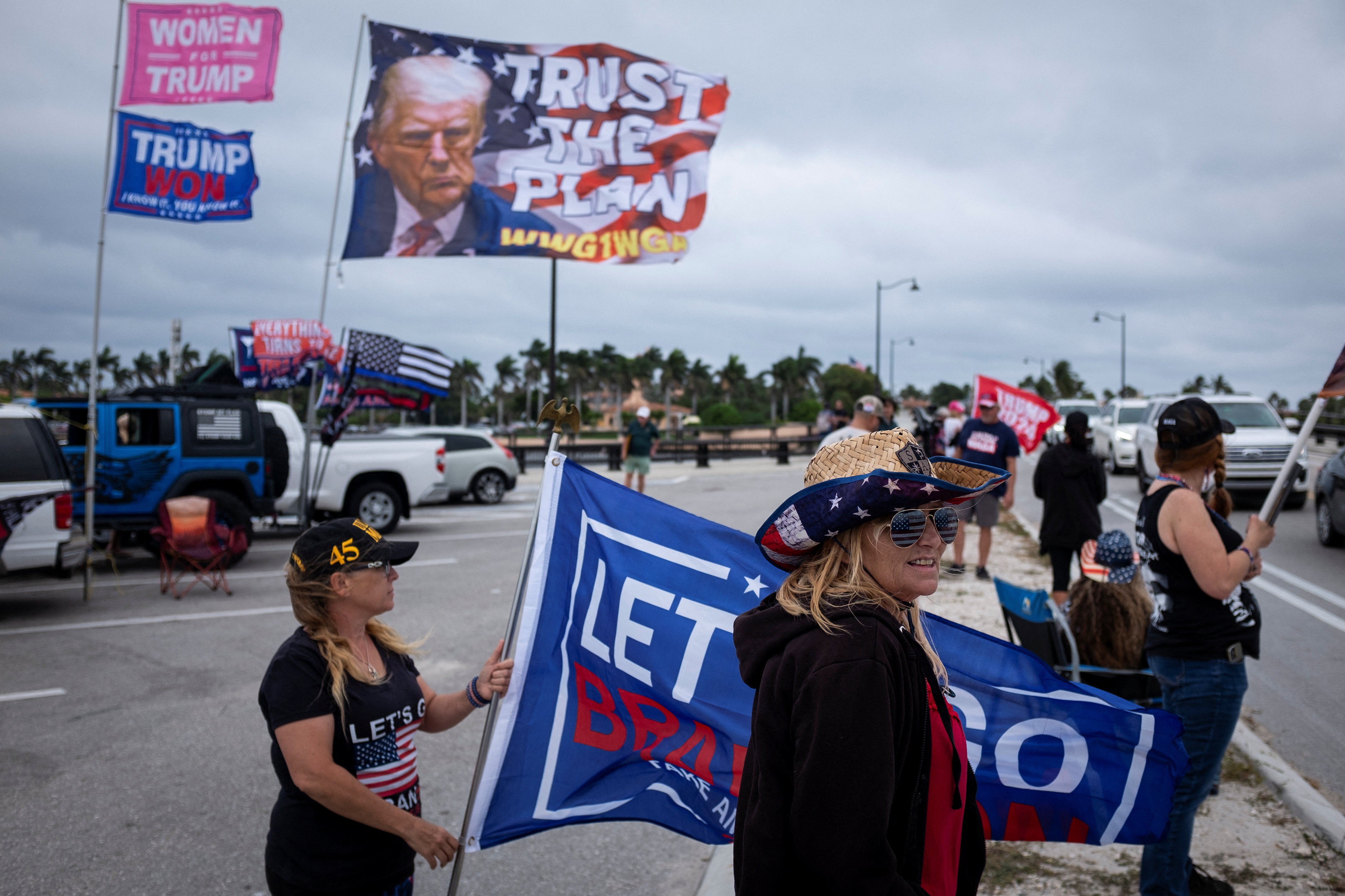 image Possibility of Trump&#8217;s arrest builds sympathy among his supporters