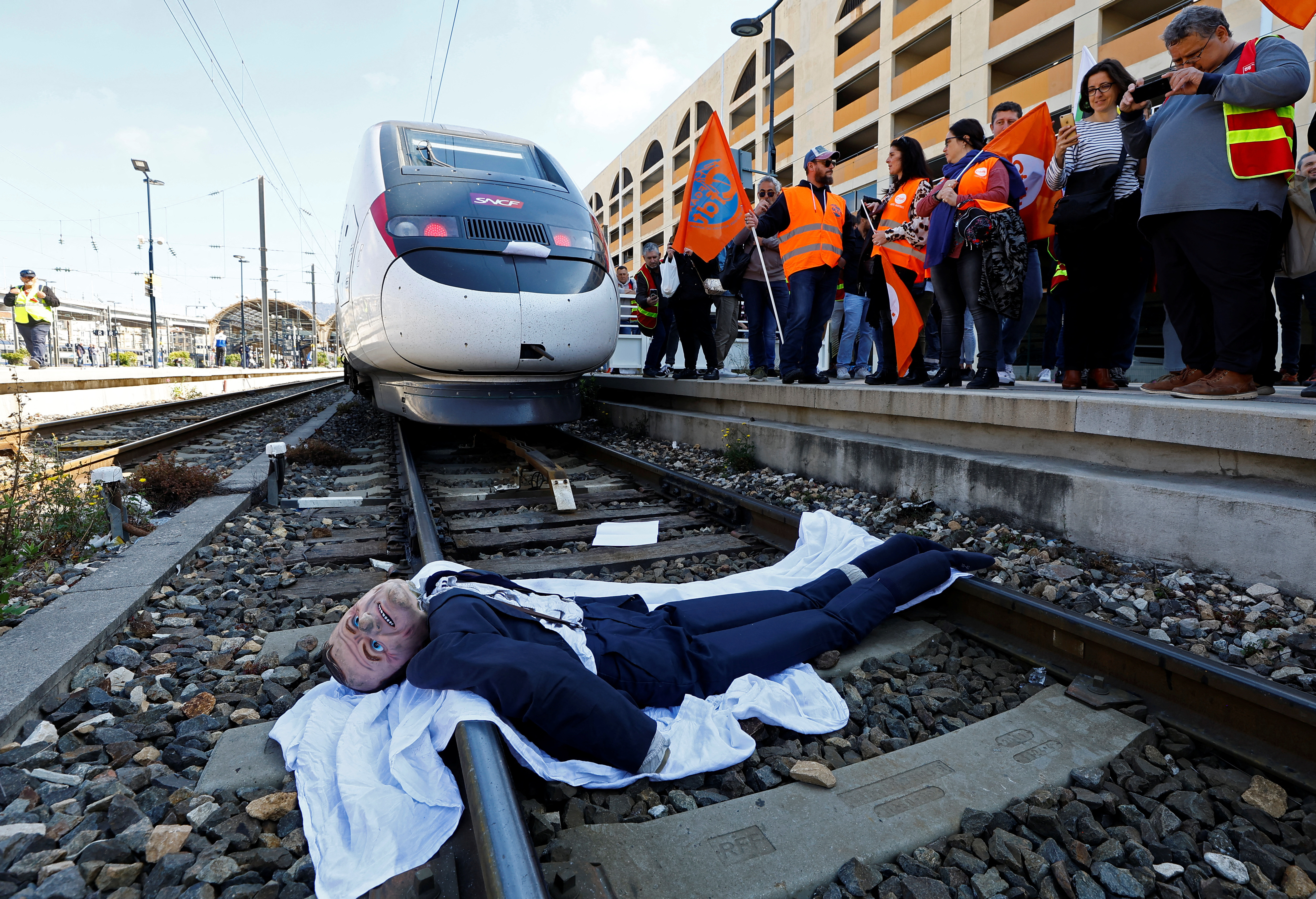 image Nationwide protests in France after Macron doubles down on pension bill