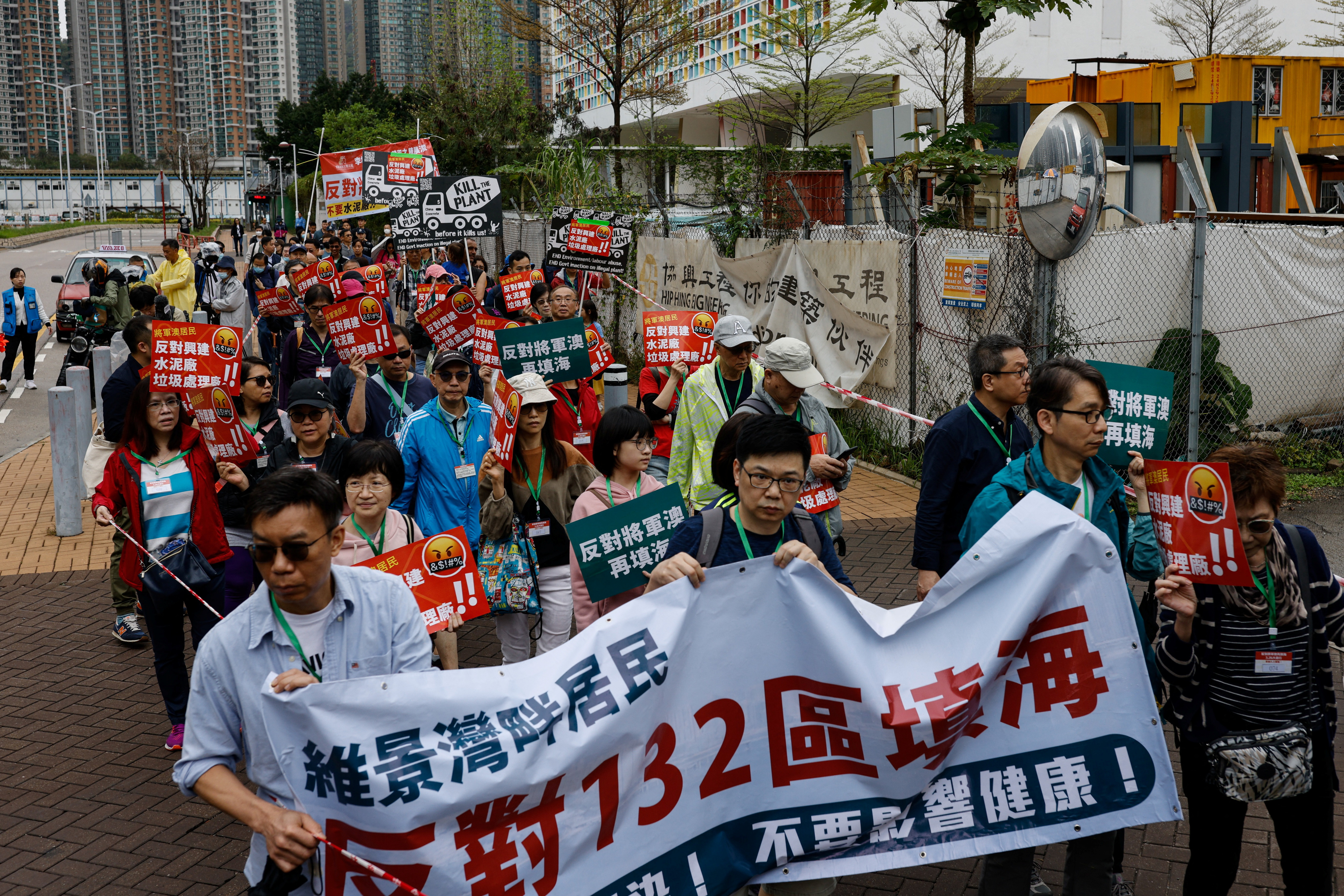image Hong Kong police keep tight tabs on first authorised protest in years