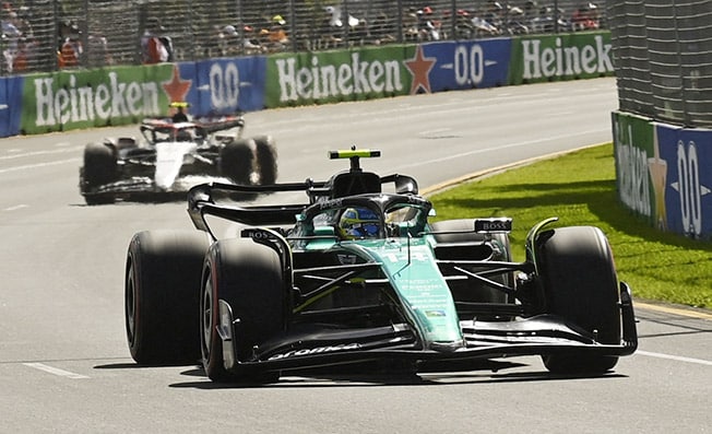 image Alonso fastest in rainy second practice at Australian Grand Prix