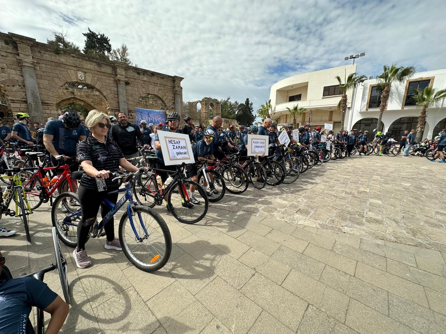 image Mass turnout in north for earthquake victims memorial event