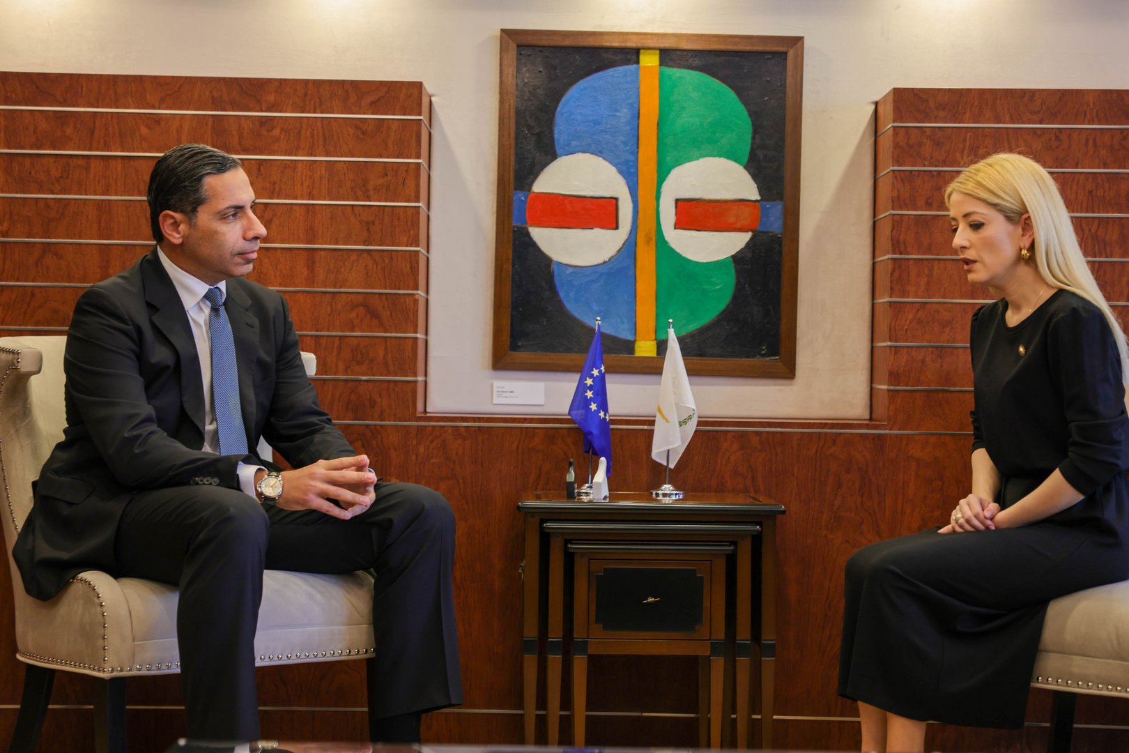 image Parliament, foreign ministry to continue close co-operation