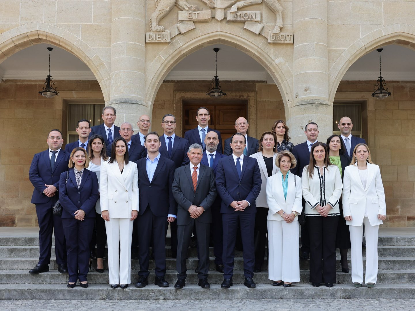 image New cabinet sworn in, urged to work for &#8216;all Cypriots&#8217; (Update 2)