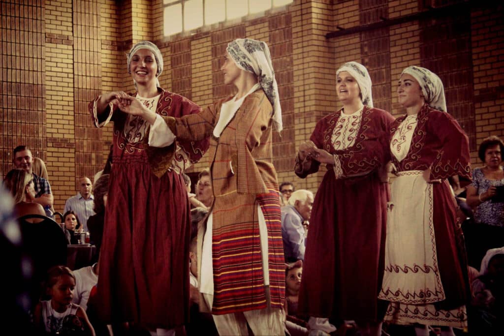 diaspora cypriot dancers