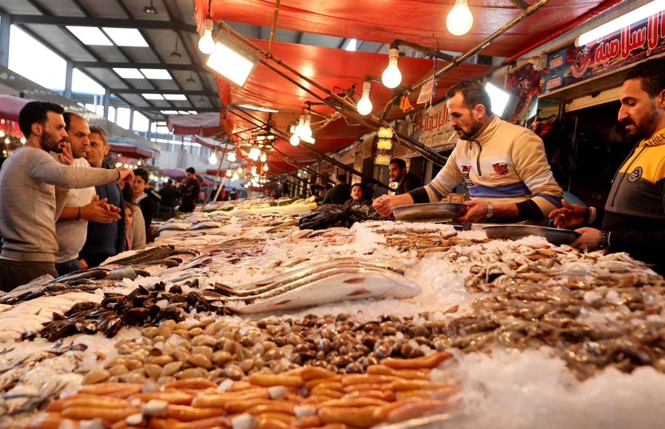image Egypt inflation seen hitting all-time high in March