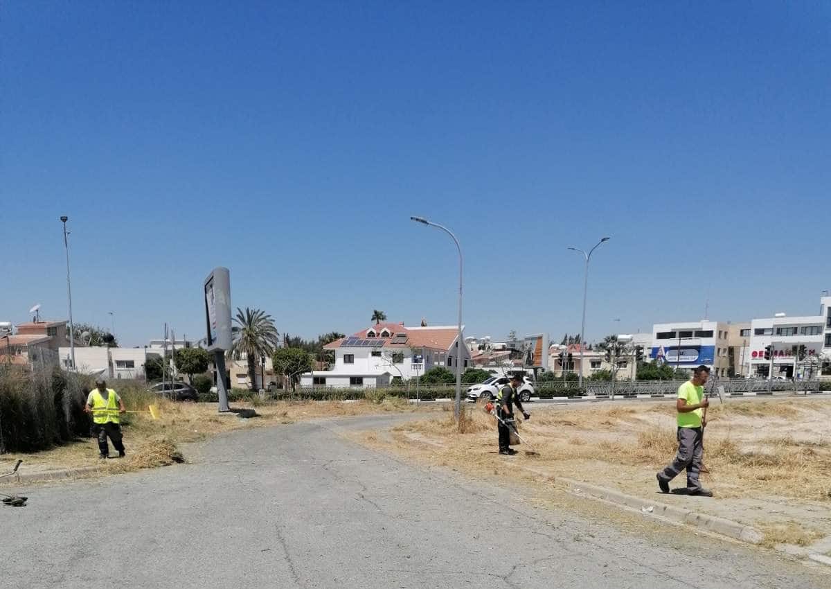 image Larnaca municipality calls on people to clean open plots