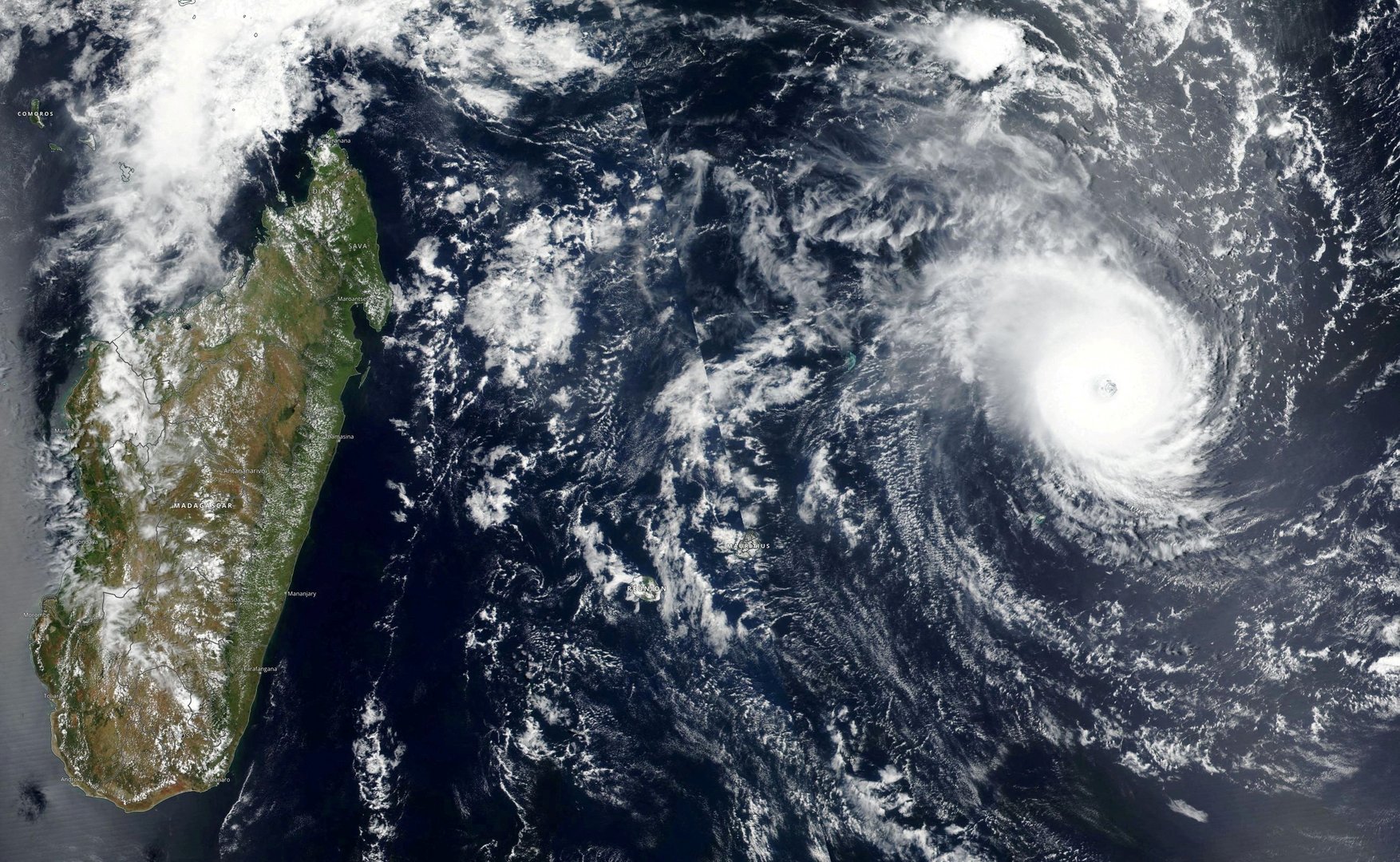 image Record-strength cyclone Freddy pounds Mozambique after making second landfall
