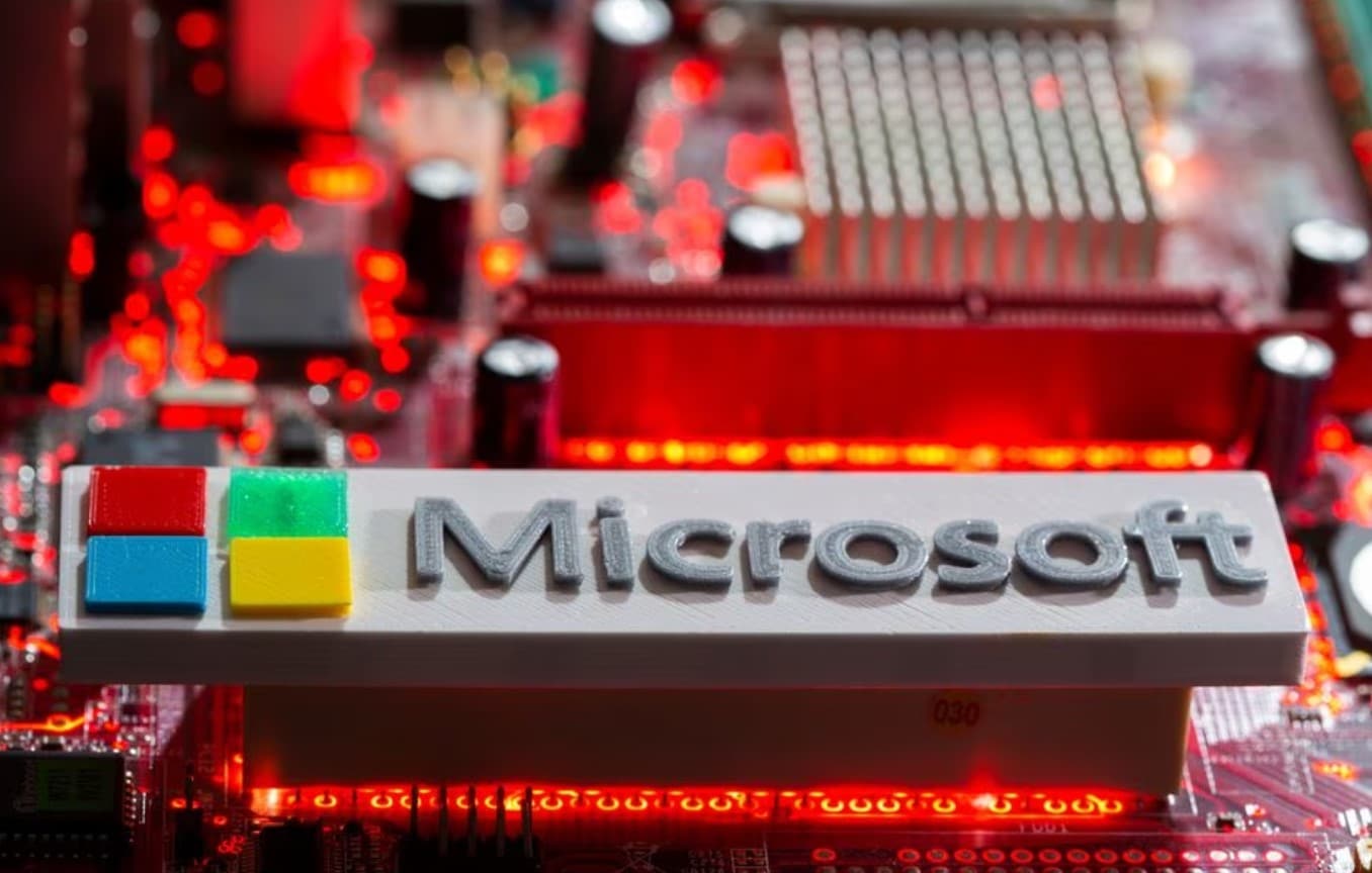 image Microsoft introduces AI-powered cybersecurity assistant