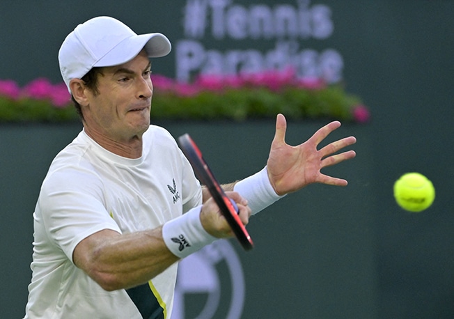 image Murray and Raducanu battle to victory at Indian Wells
