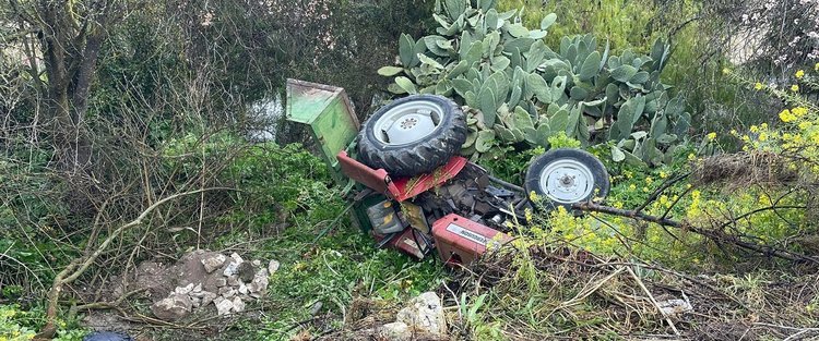 image Man dies after being crushed by tractor