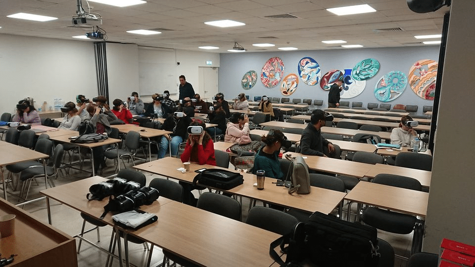 image Teachers cultivate empathy using VR technology