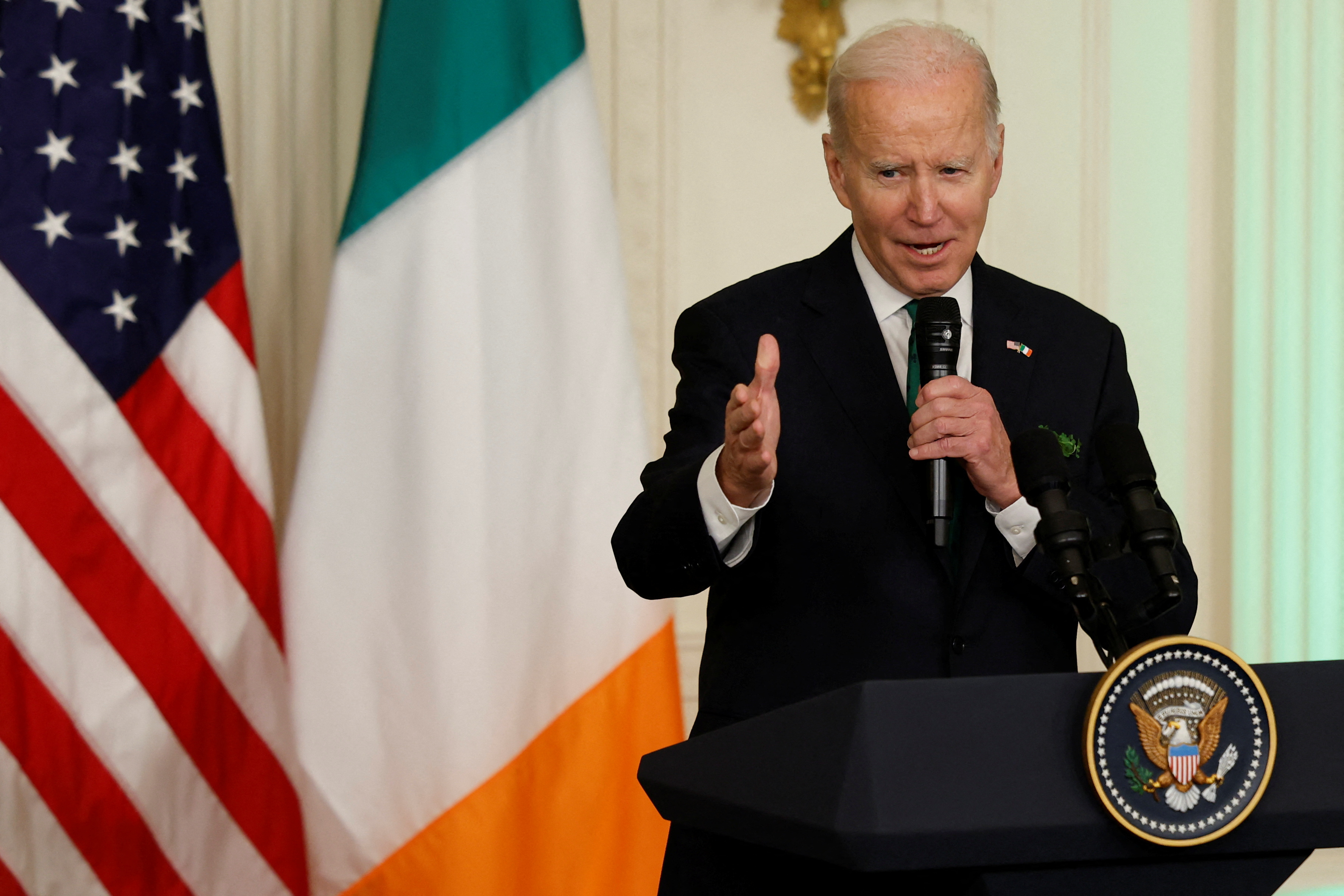 image Biden heads to Northern Ireland at delicate political juncture