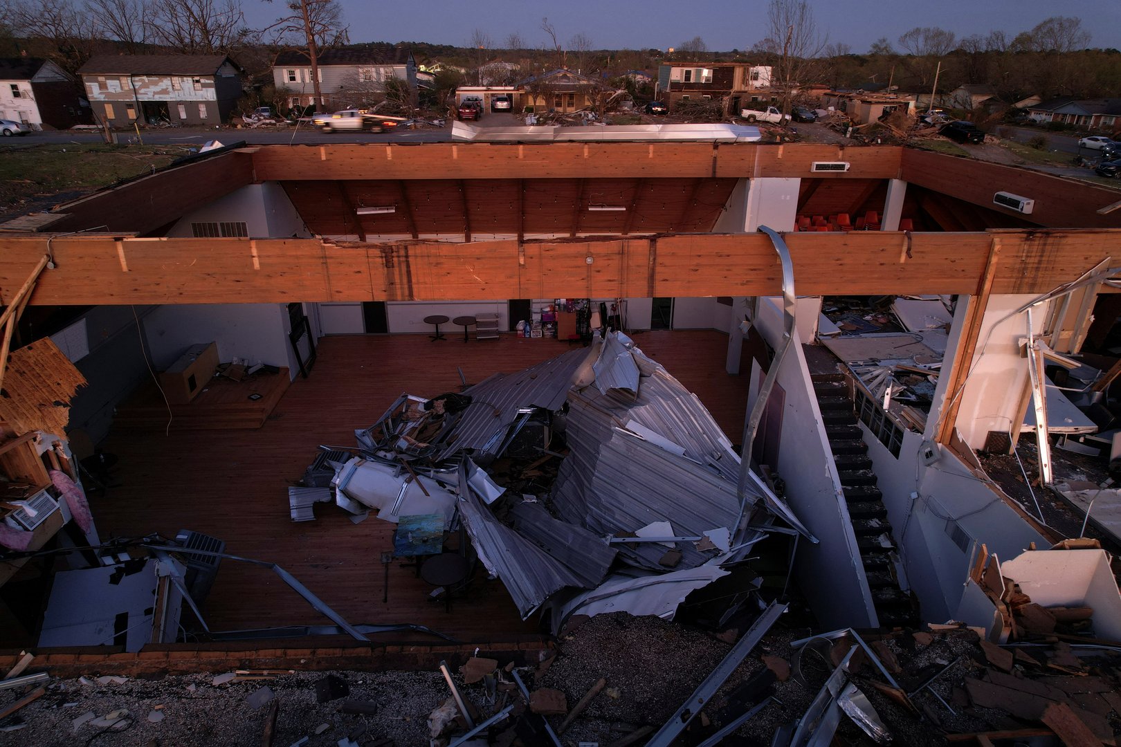 image Death toll tops 20 as storm takes aim at eastern US