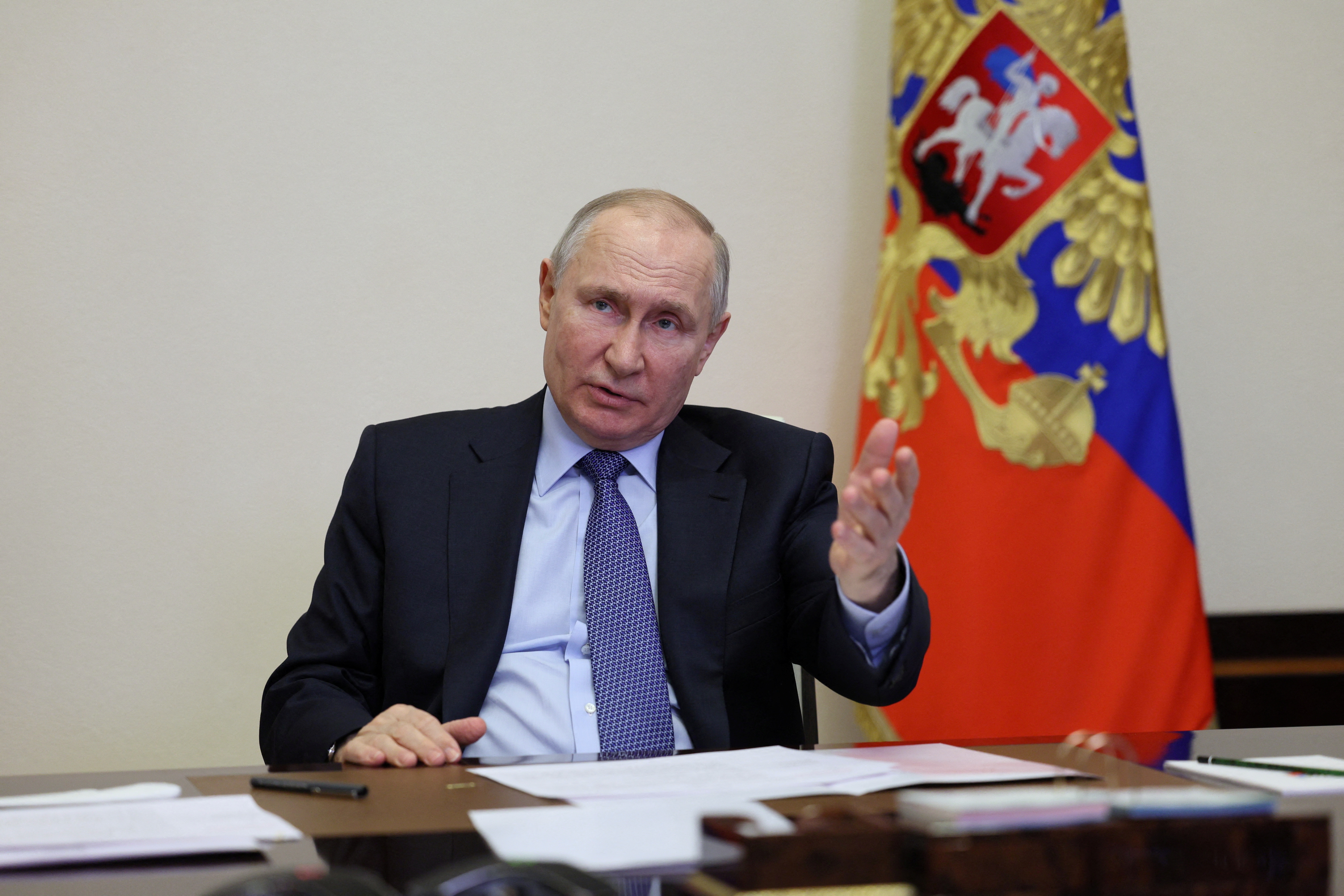 image Russia regional governor quits after son dodges extradition to US