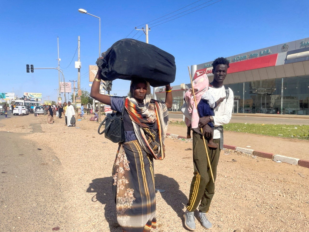 image New fighting rattles Sudan&#8217;s capital as residents try to flee