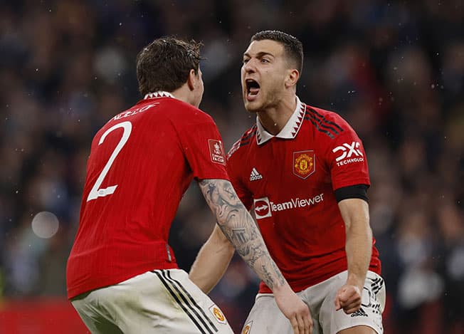 image Man United beat Brighton on penalties to reach FA Cup final