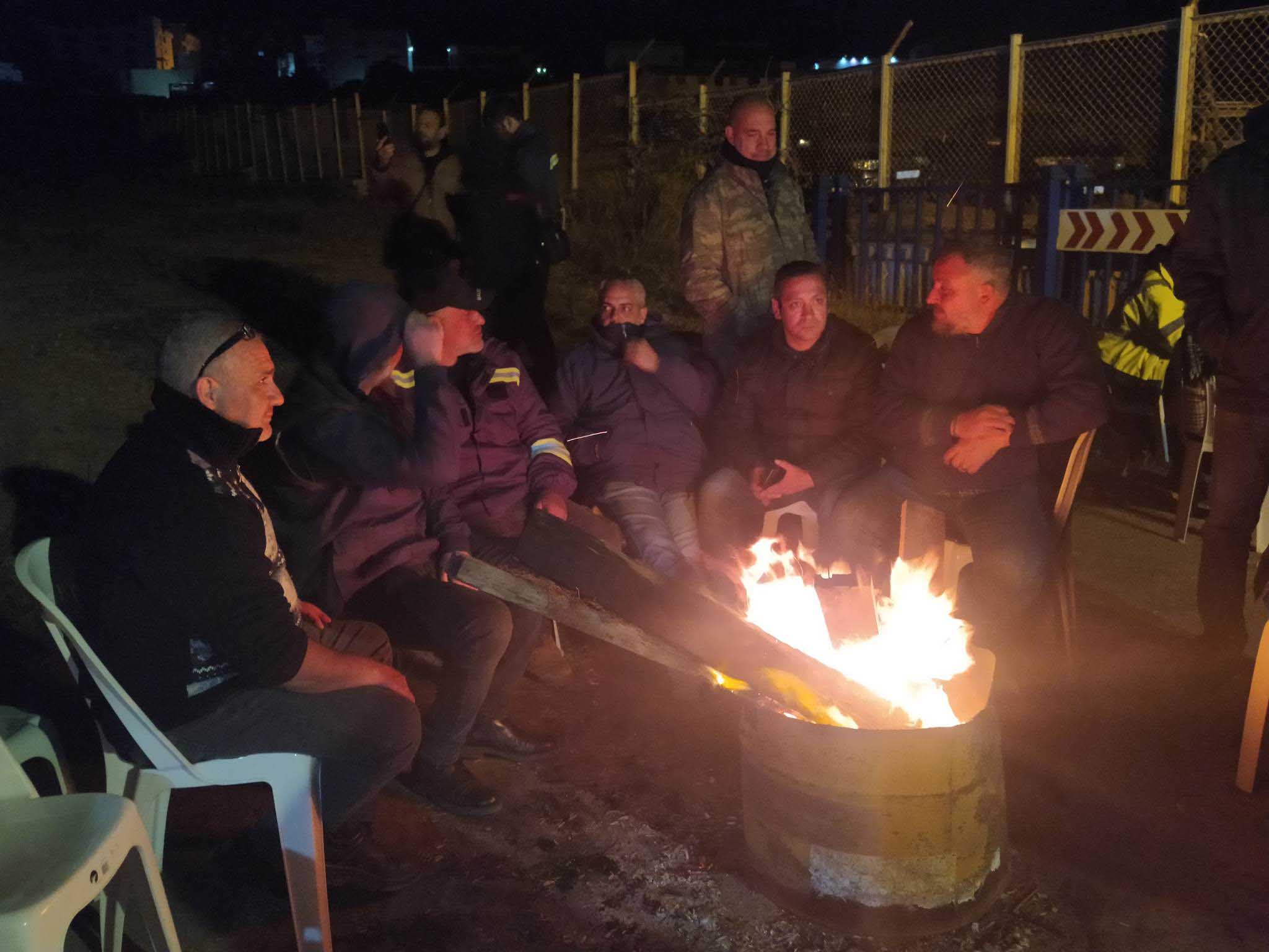 image Blackouts continue in north as tensions grow with unions