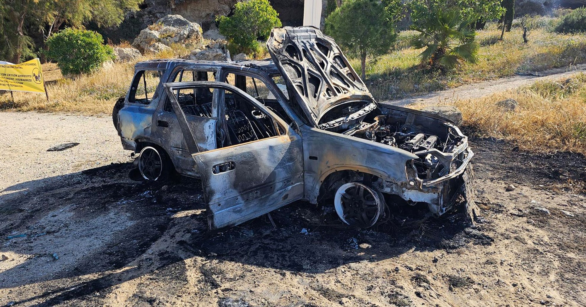 image Car arson and burglary spree in Paphos